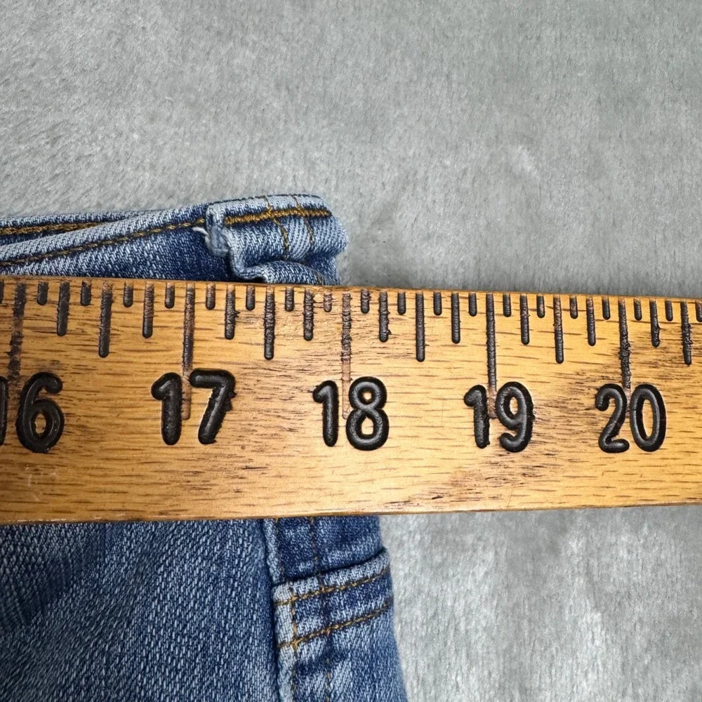 Duluth Trading Ballroom Double Flex Jeans Mens 36x32 Light Wash Standard Fit